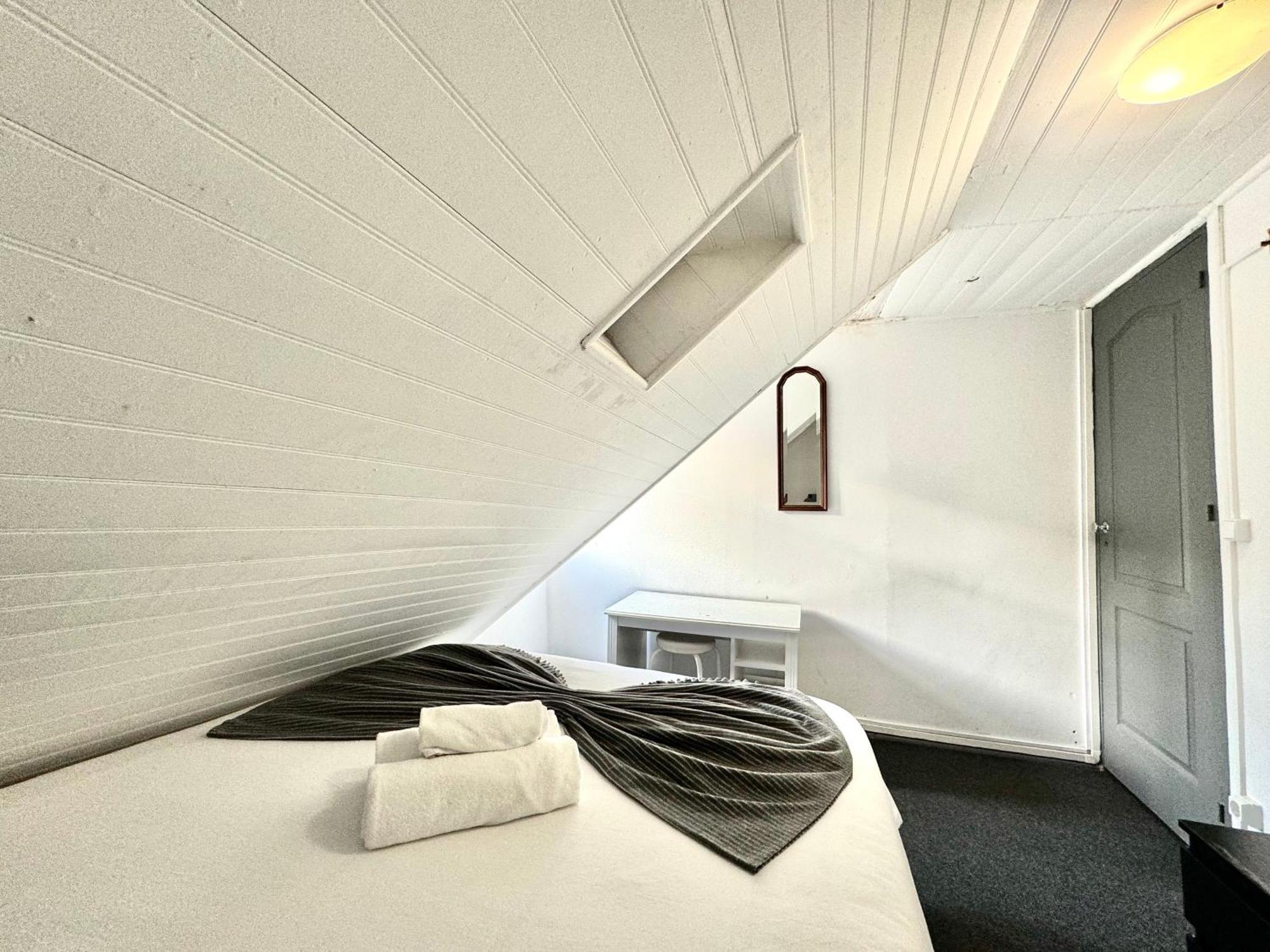 Low Cost Arroios Rooms Lisbon Bagian luar foto
