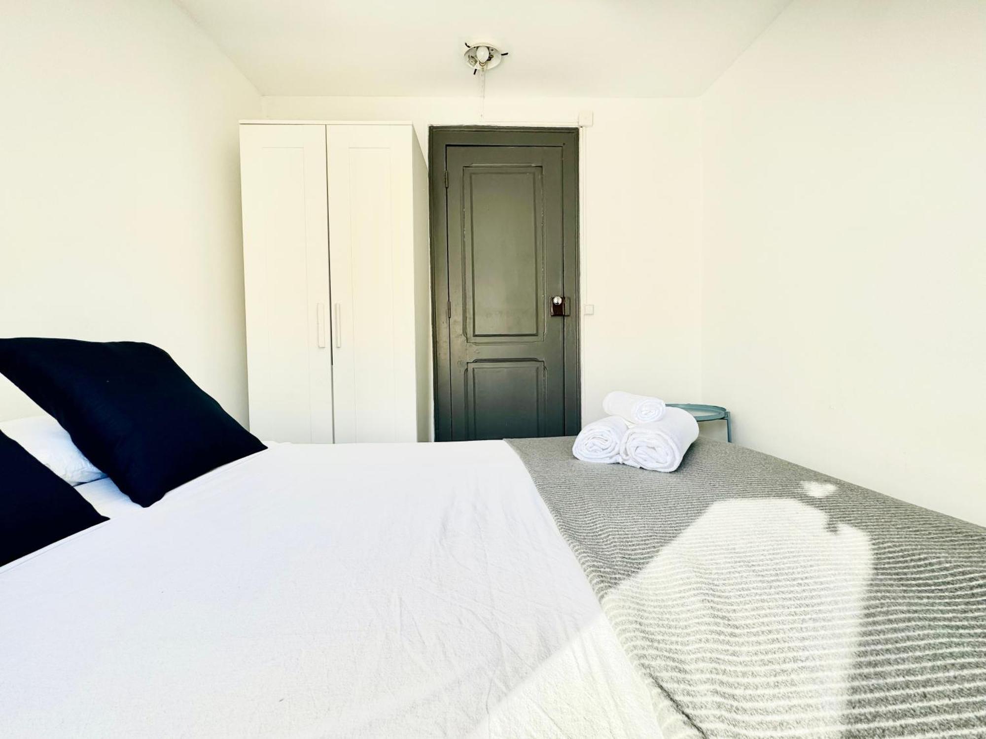 Low Cost Arroios Rooms Lisbon Bagian luar foto