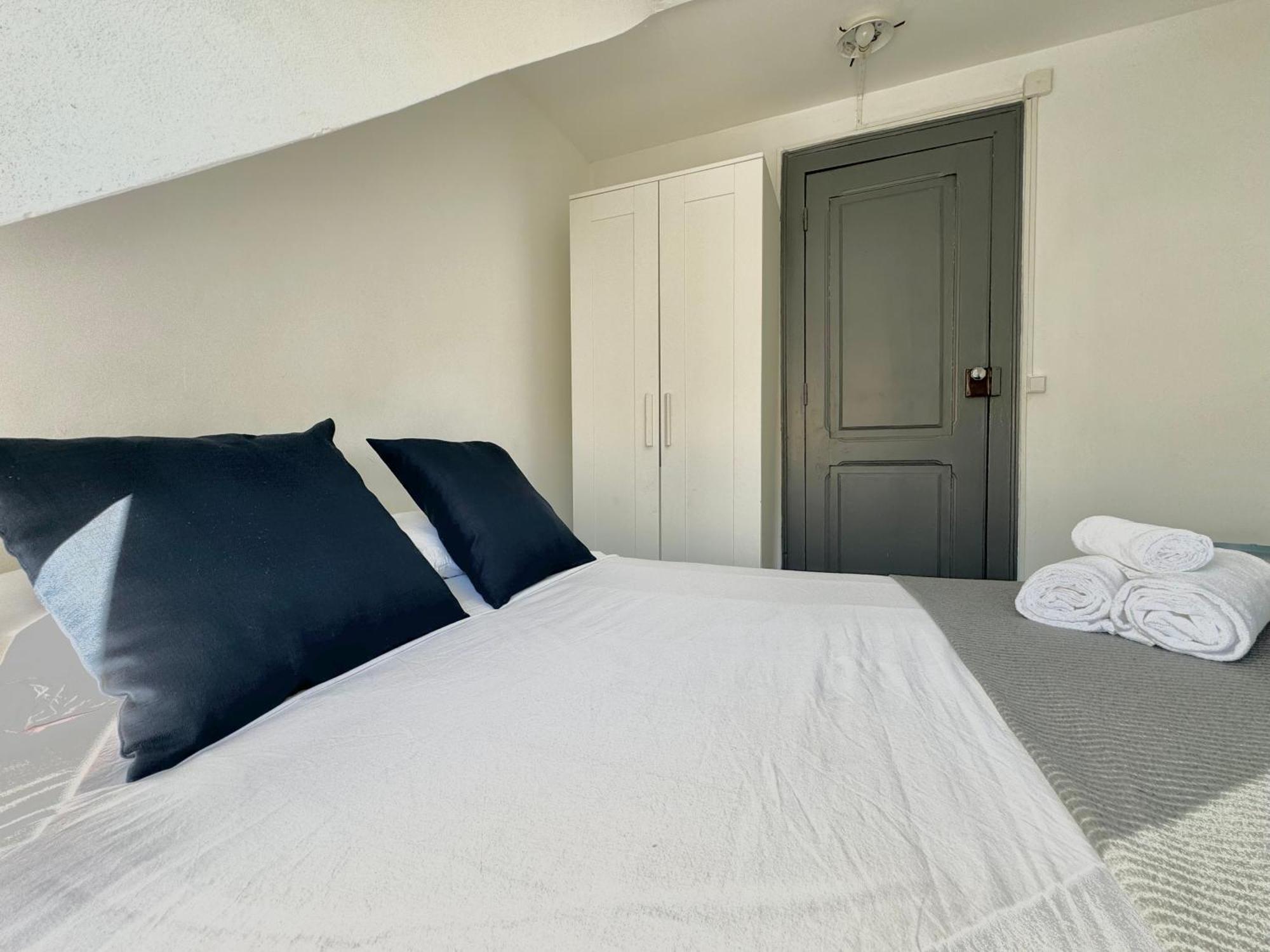 Low Cost Arroios Rooms Lisbon Bagian luar foto