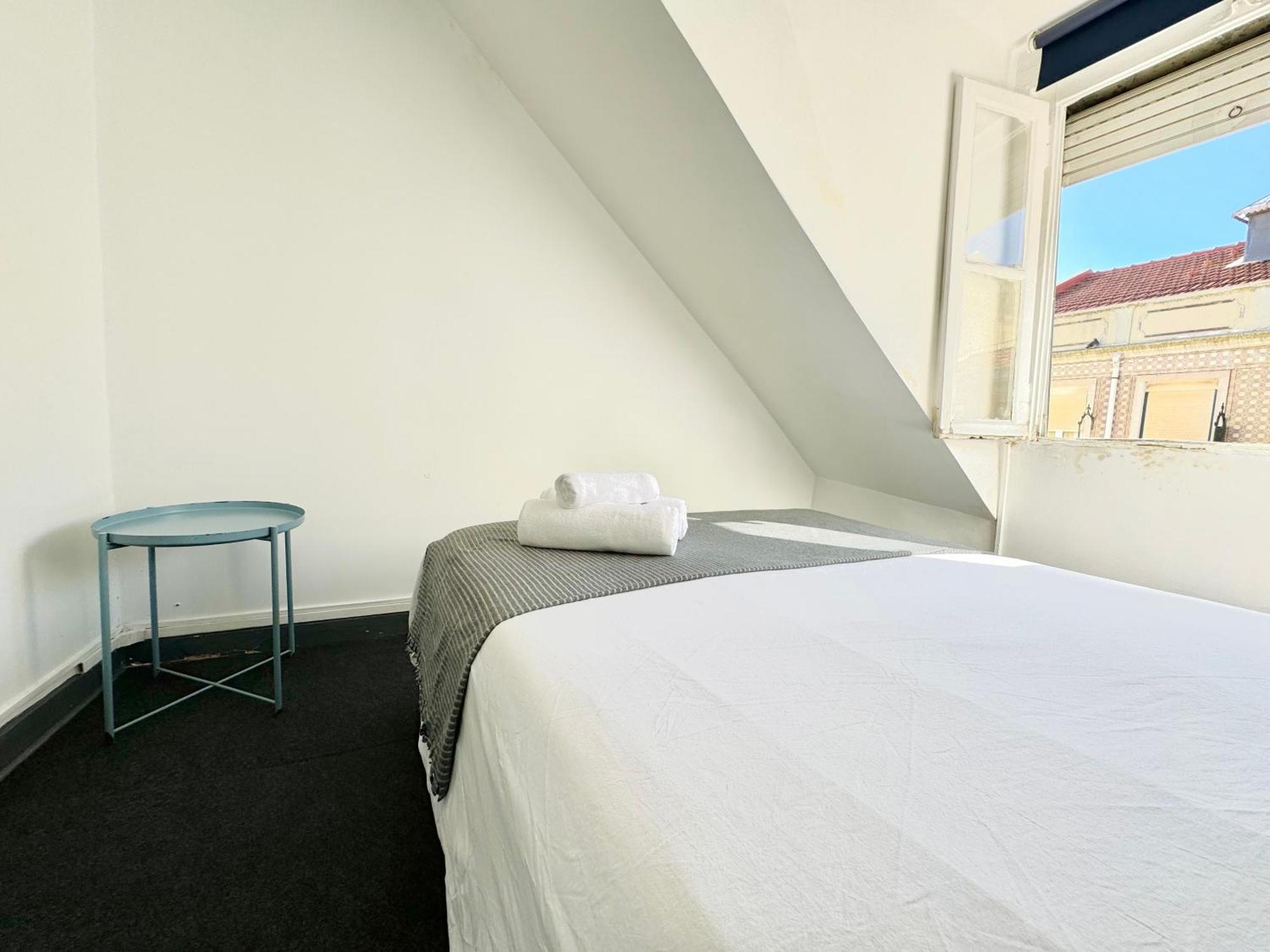 Low Cost Arroios Rooms Lisbon Bagian luar foto