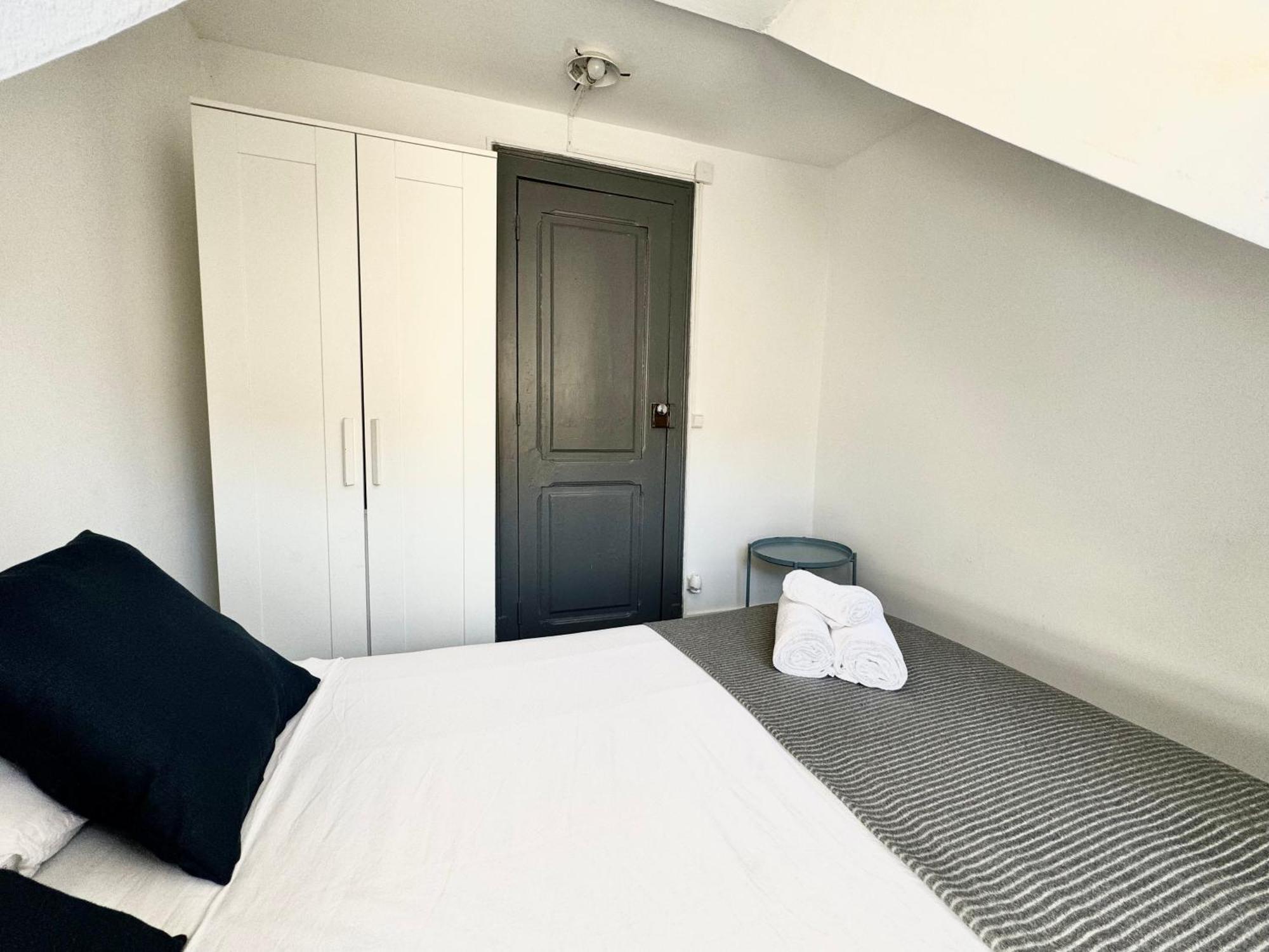 Low Cost Arroios Rooms Lisbon Bagian luar foto