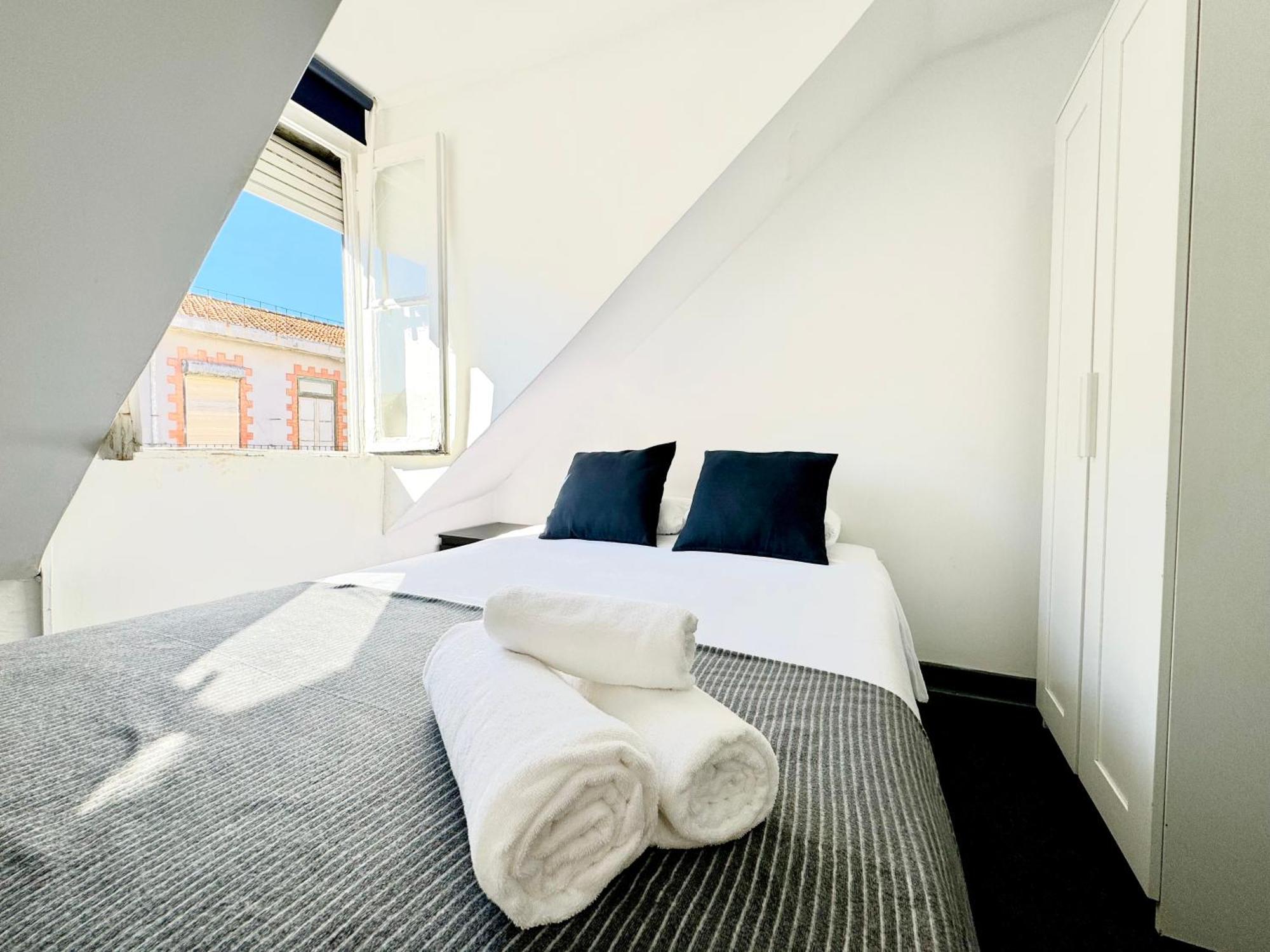 Low Cost Arroios Rooms Lisbon Bagian luar foto
