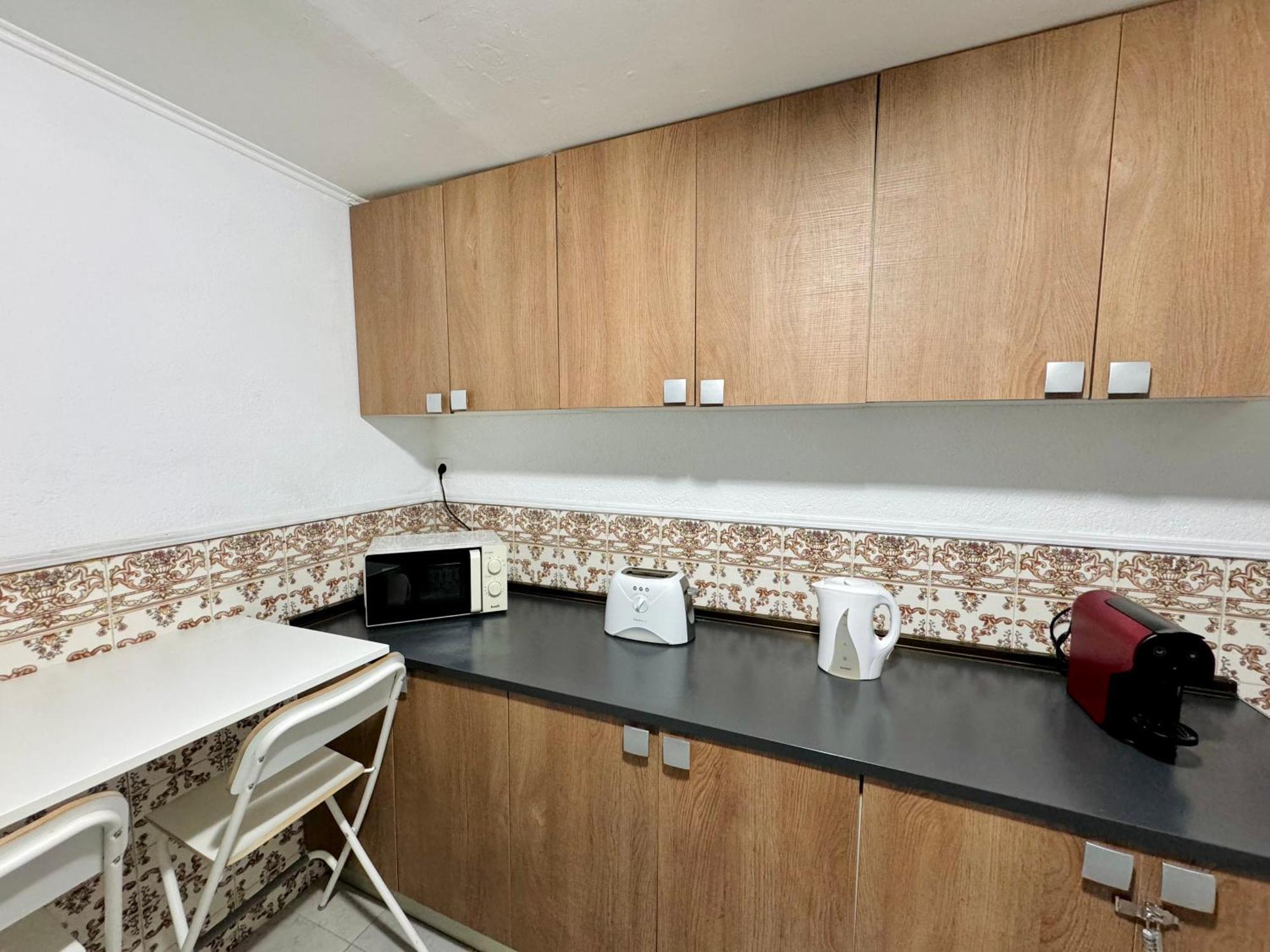 Low Cost Arroios Rooms Lisbon Bagian luar foto