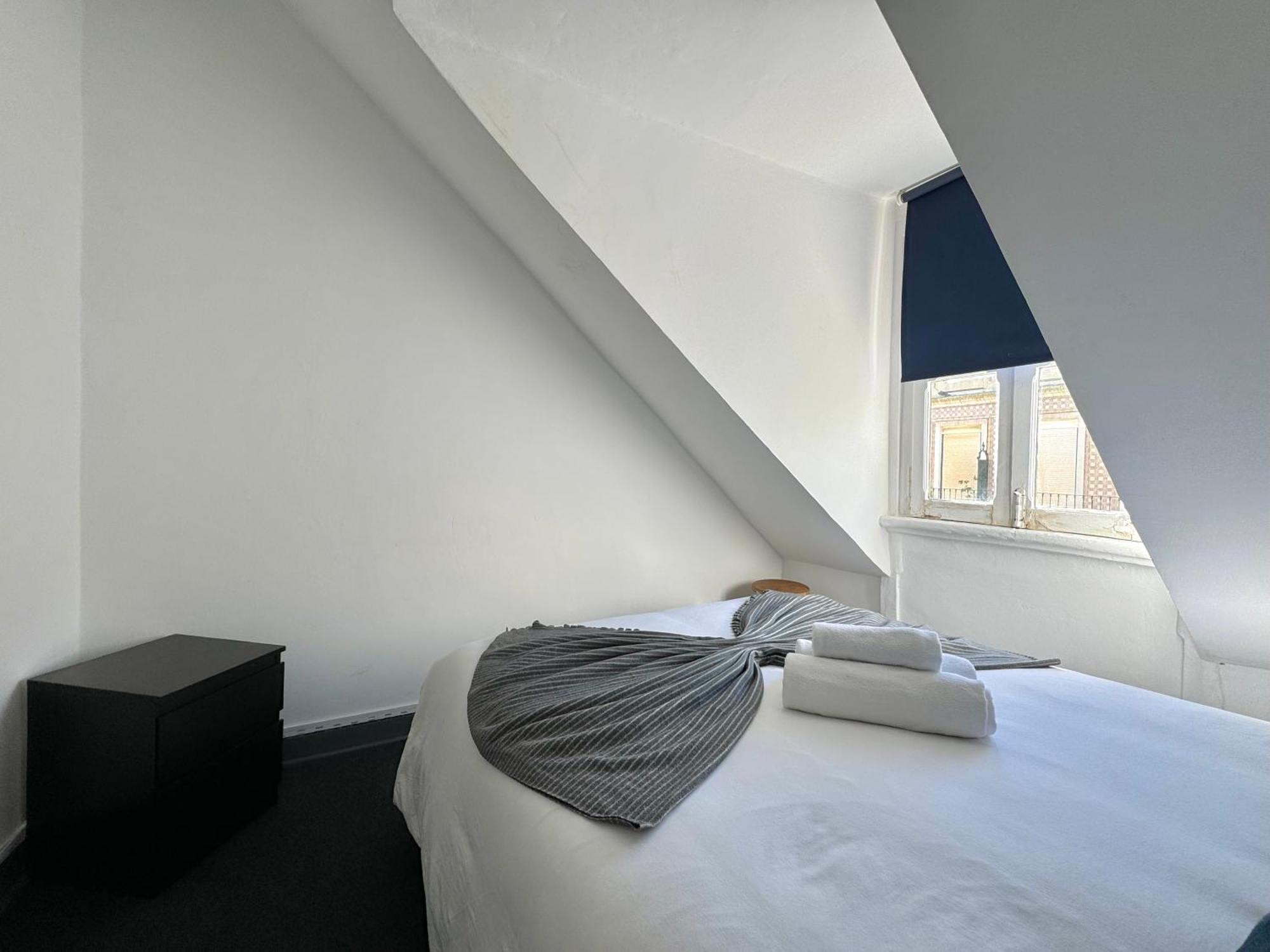 Low Cost Arroios Rooms Lisbon Bagian luar foto