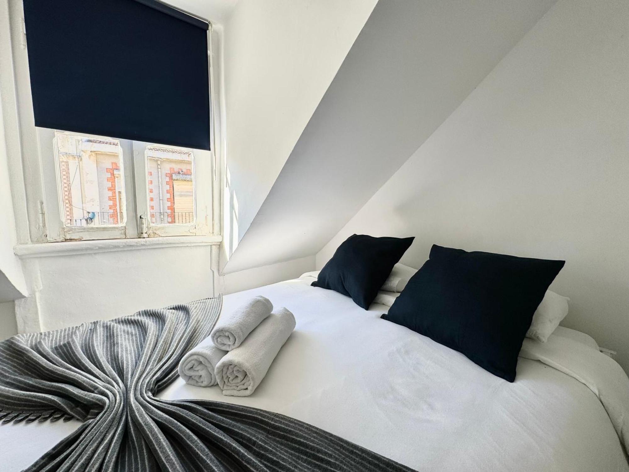 Low Cost Arroios Rooms Lisbon Bagian luar foto
