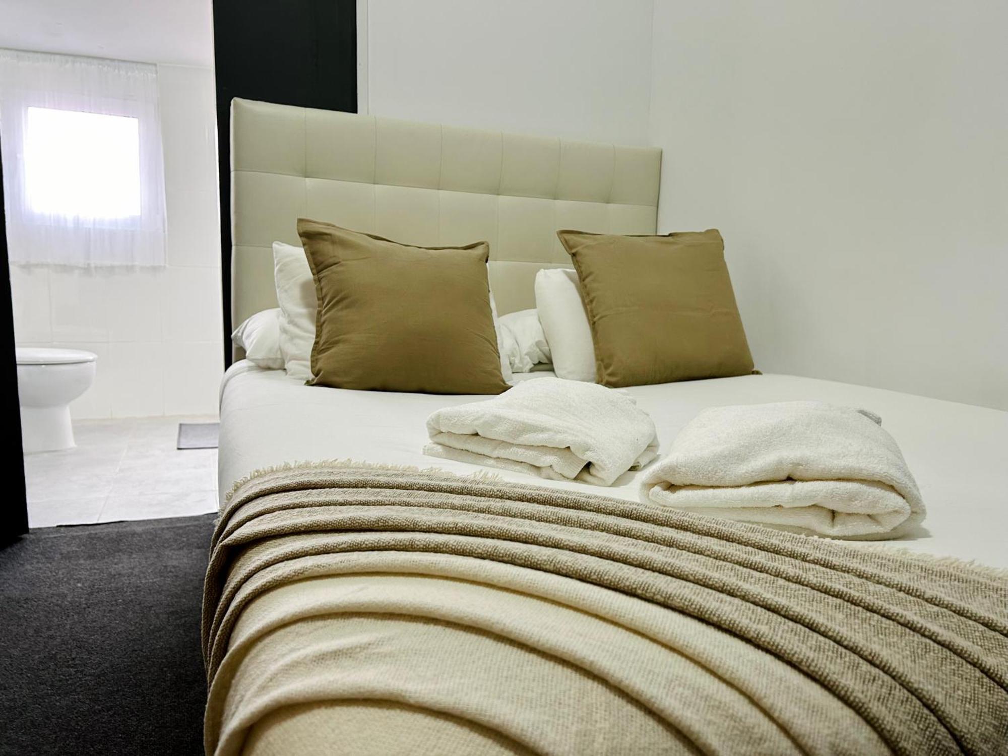 Low Cost Arroios Rooms Lisbon Bagian luar foto