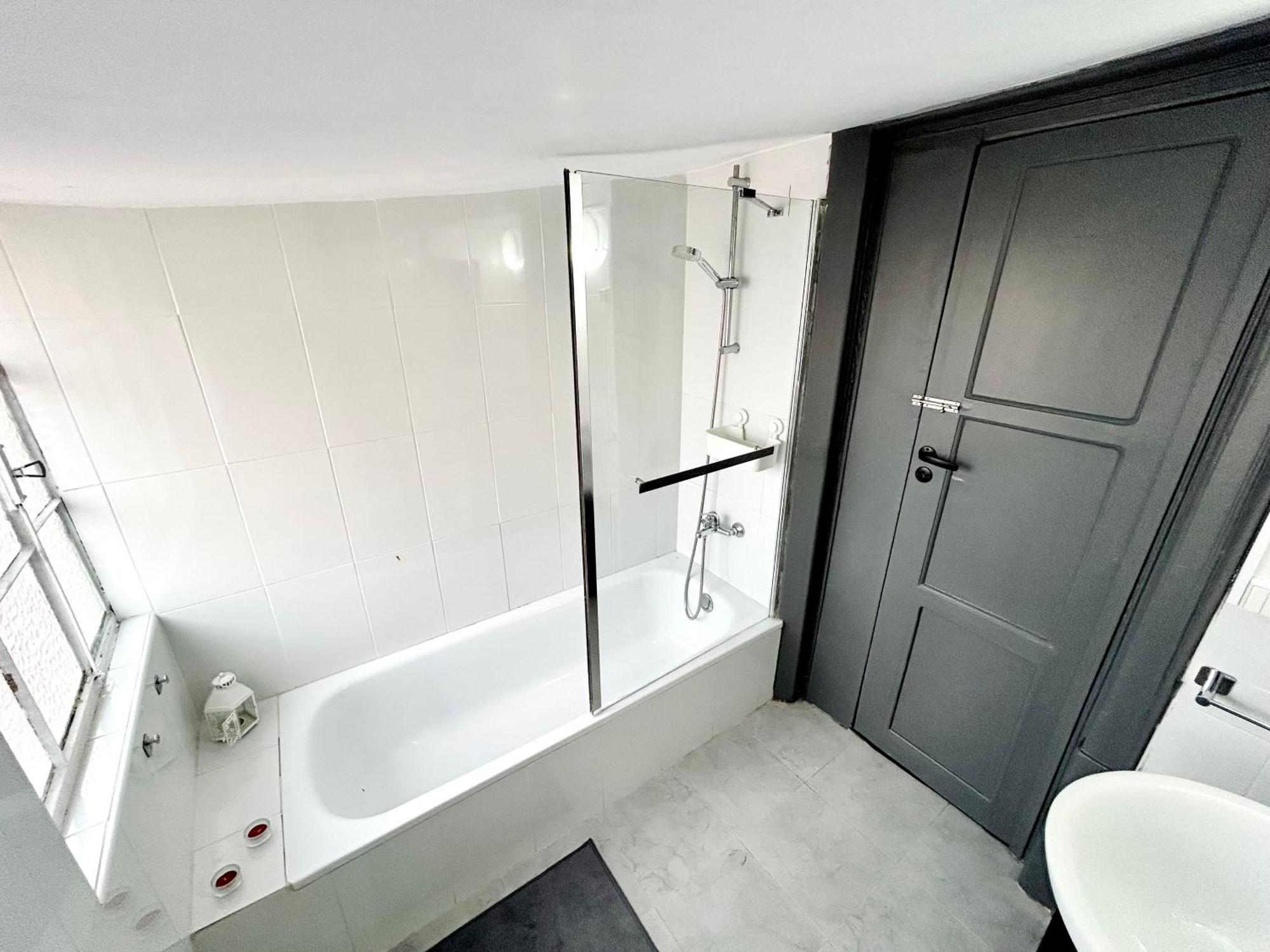 Low Cost Arroios Rooms Lisbon Bagian luar foto